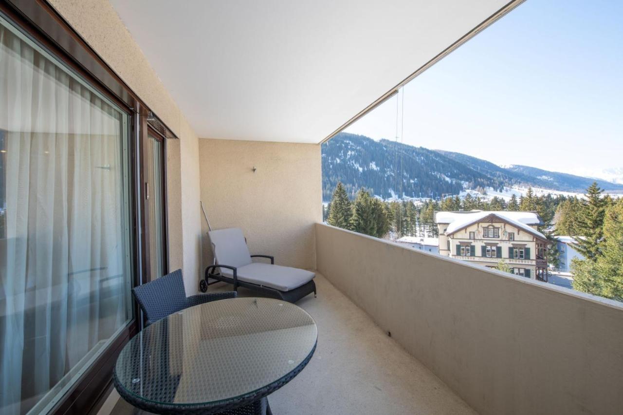 Ferienwohnungen, Carlton Am Park, Davos Platz Exterior photo