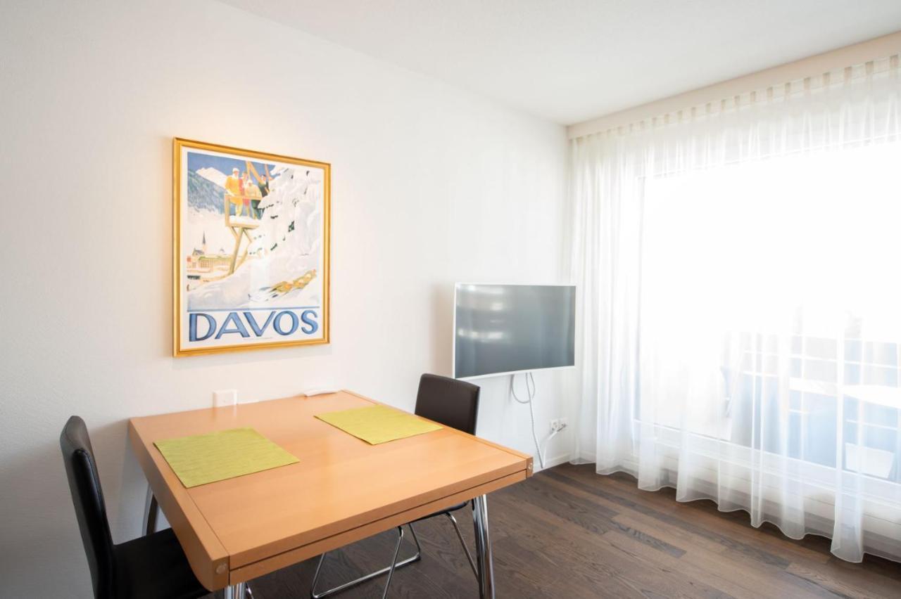 Ferienwohnungen, Carlton Am Park, Davos Platz Exterior photo